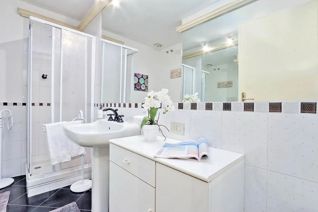 Pompeo Apartment Rome Italy
