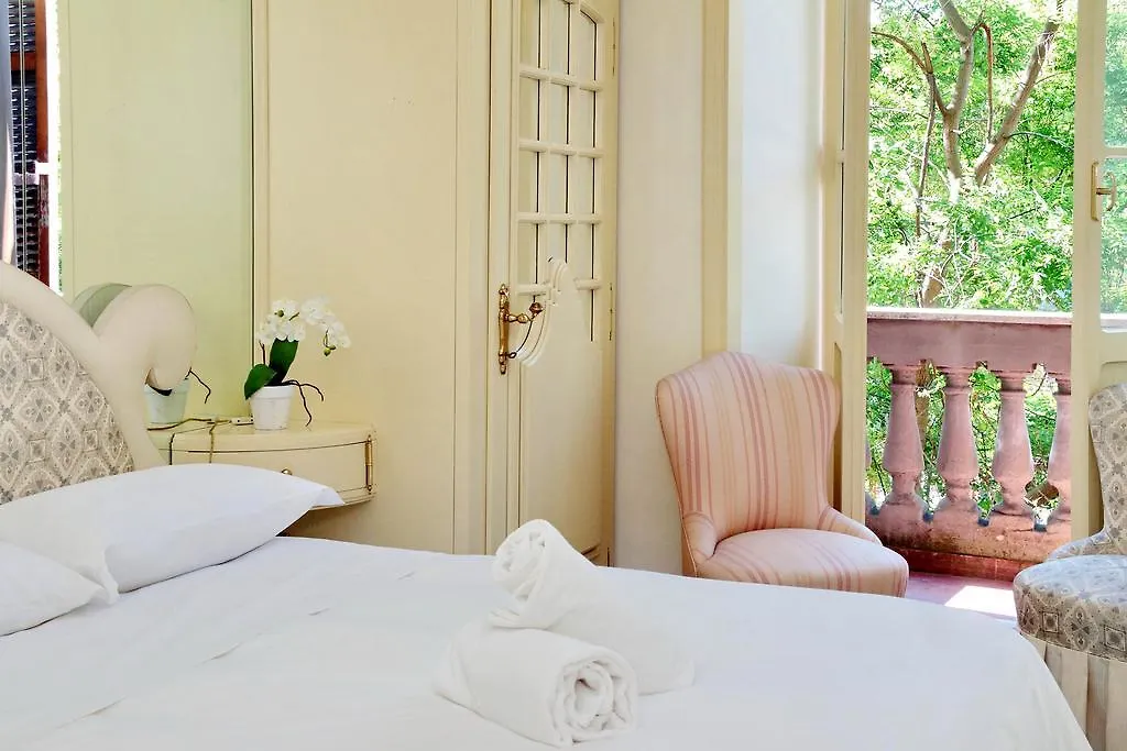 Pompeo Apartment Rome